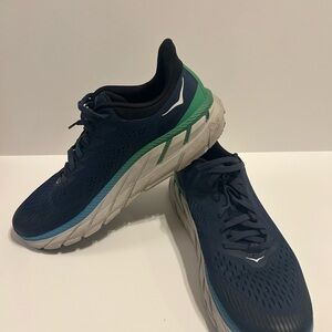 Hoka Clifton 8 Shoes